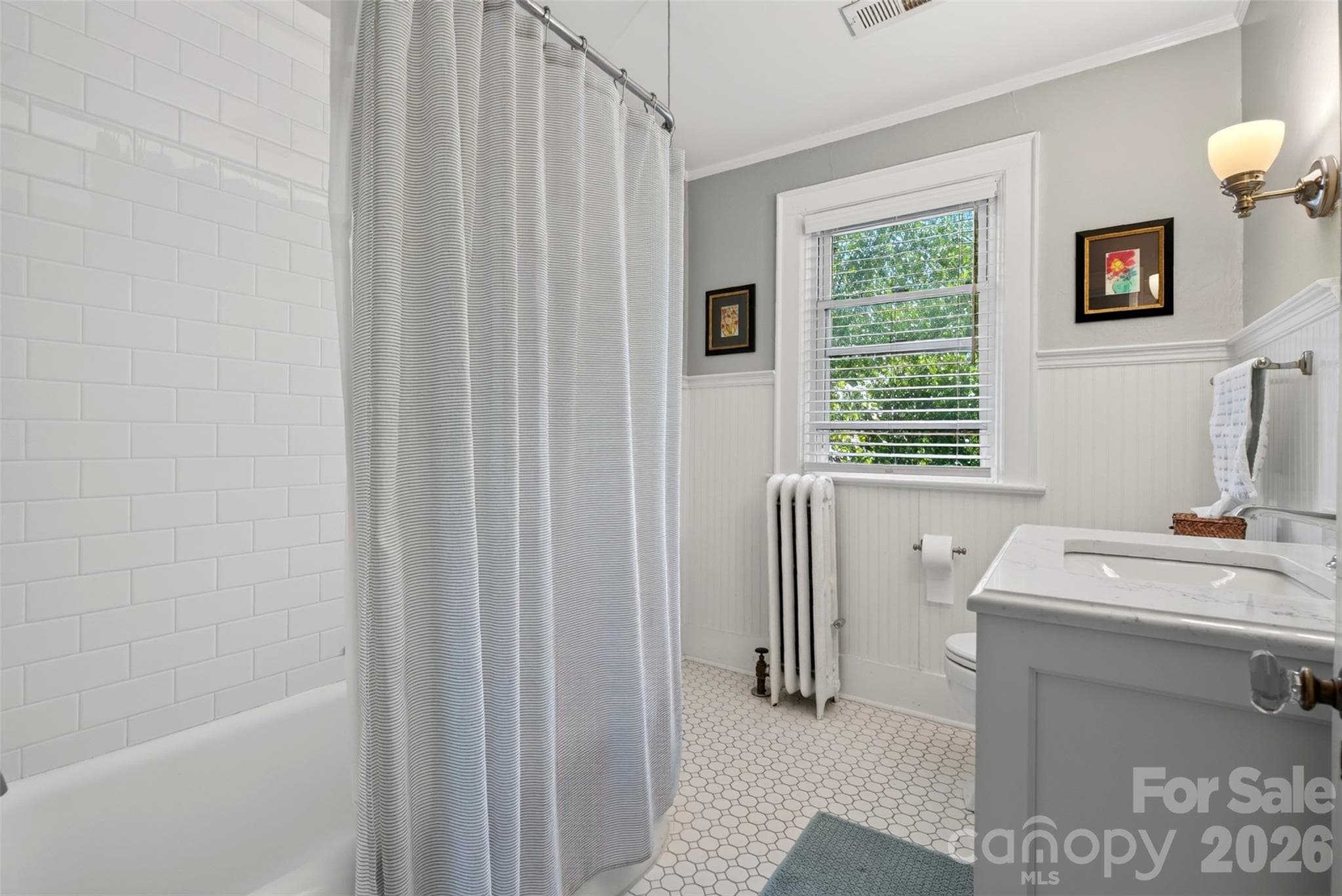Single Family Residence at 36 Mount Vernon Circle, Asheville, photo 25 of 48