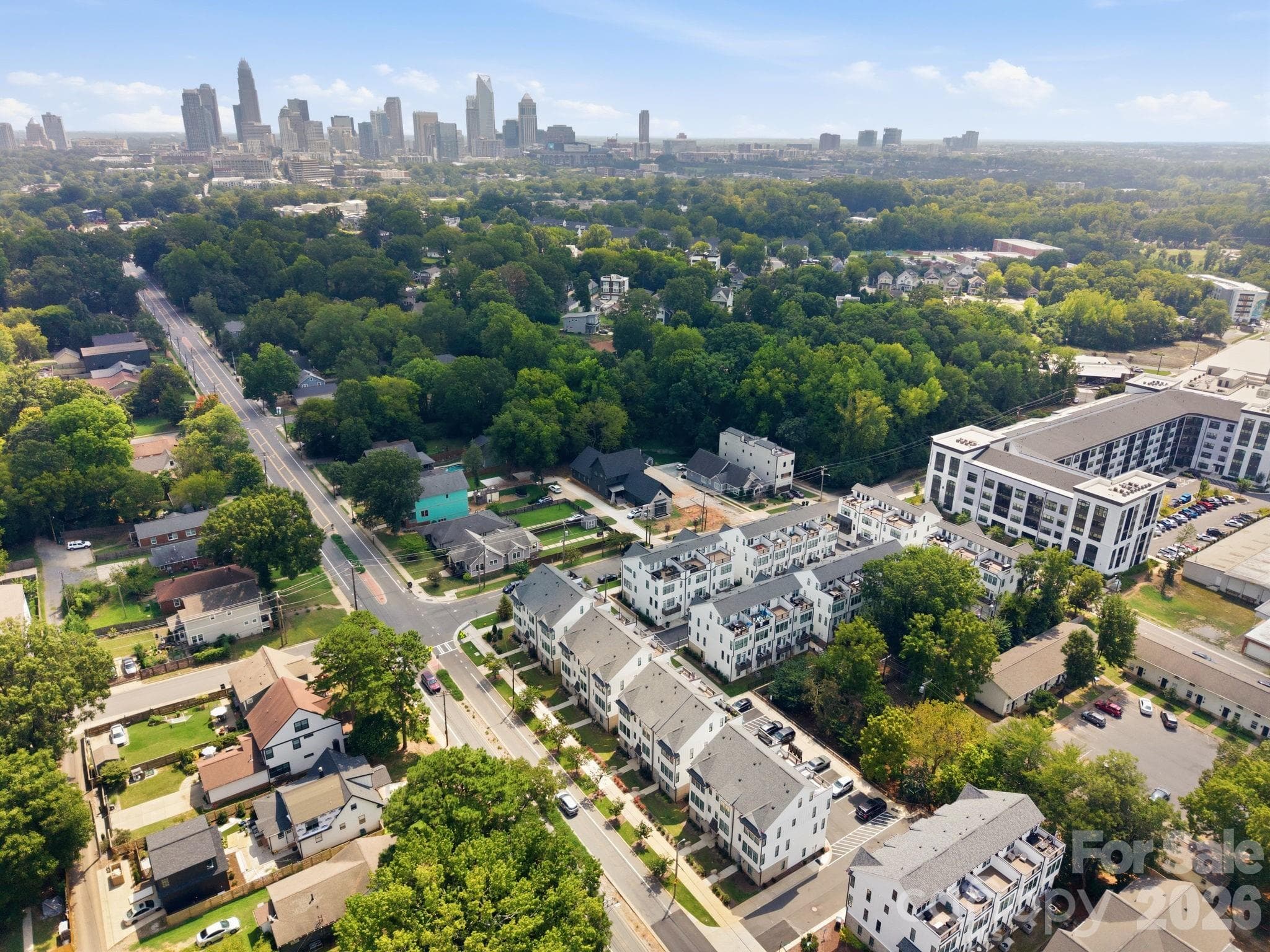 Close to Johnson C. Smith and the Gold Line Trolley - 2303 Rozzelles Ferry Road, Charlotte