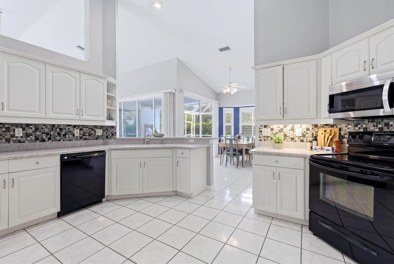 Kitchen to Kitchenette - 1787 KILRUSS DR, VENICE