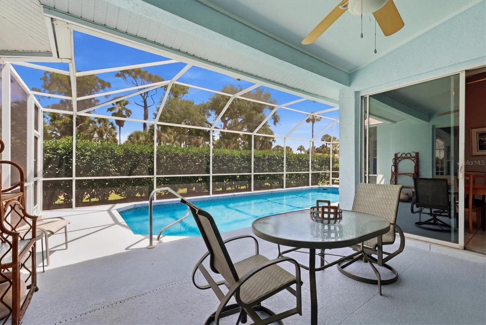 Private Backyard Pool - 1787 KILRUSS DR, VENICE