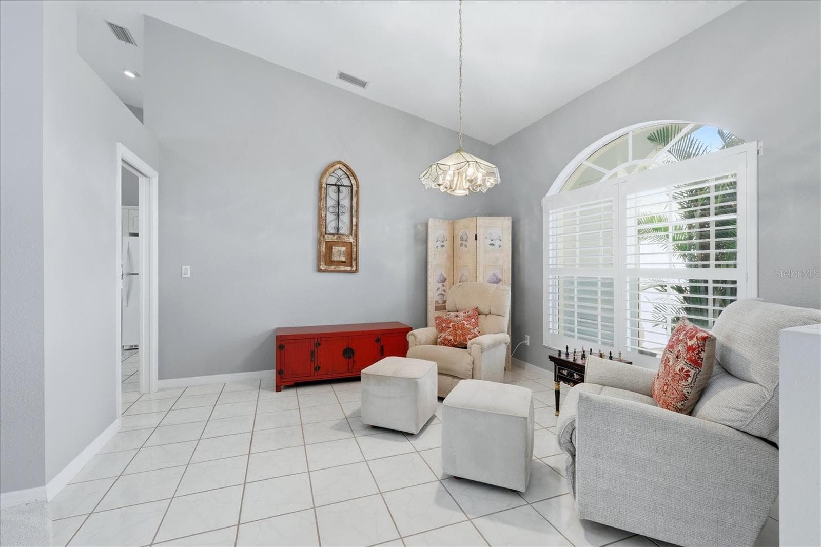 Formal Dining / Sitting Room - 1787 KILRUSS DR, VENICE