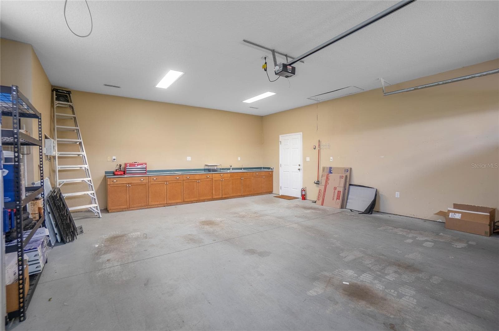 Single Family Residence at 593 N CHERRY POP DR, INVERNESS, photo 90 of 100