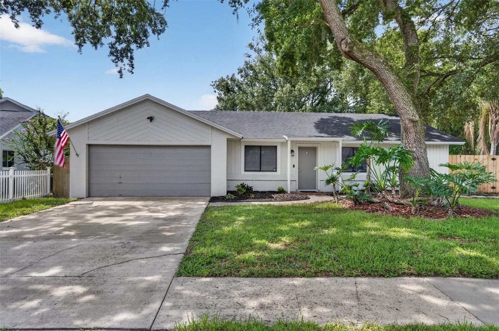7767 COMPASS DR