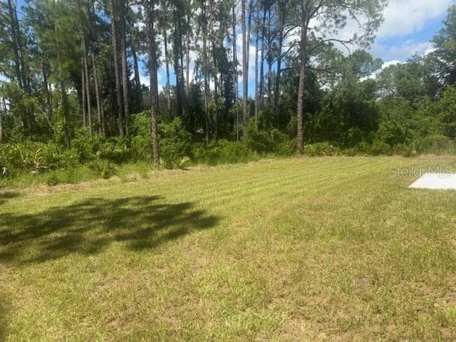 Single Family Residence at 1013 ASTON-MARTIN DR, SEBRING, photo 2 of 32