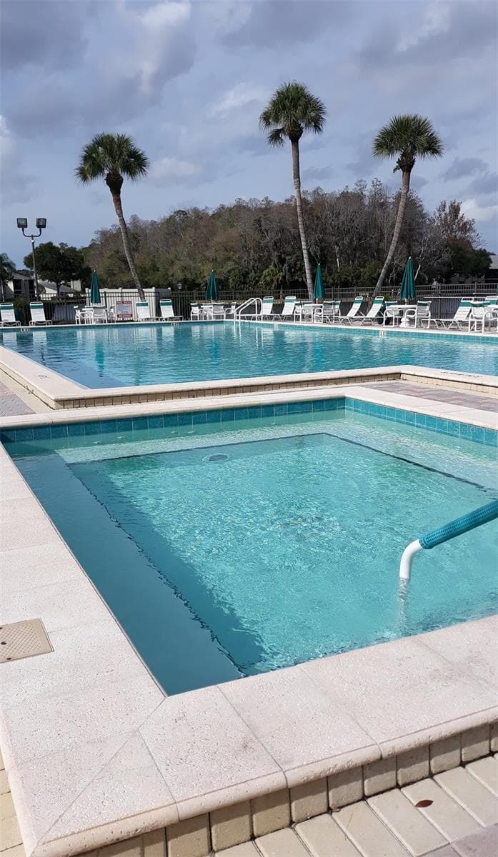 Active Club House, Heated Pool and Jacuzzi - 3188 LAKE PINE WAY S #E1, TARPON SPRINGS