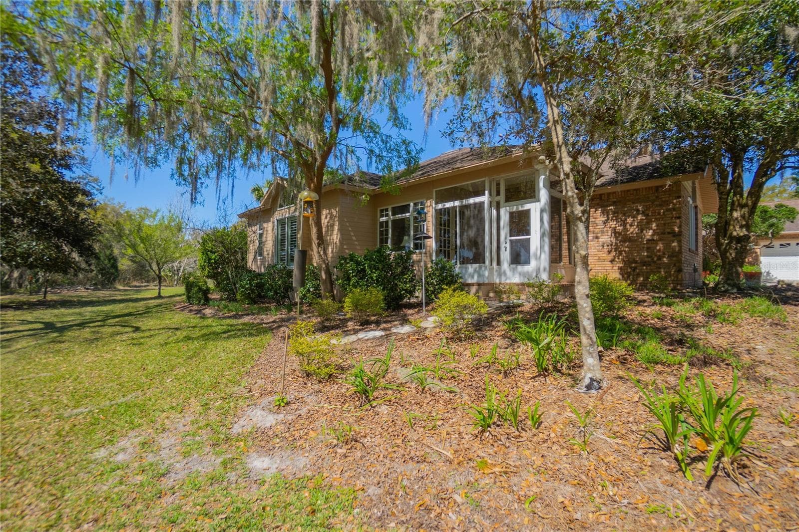Single Family Residence at 8950 E EDEN WALK CT, INVERNESS, photo 60 of 78