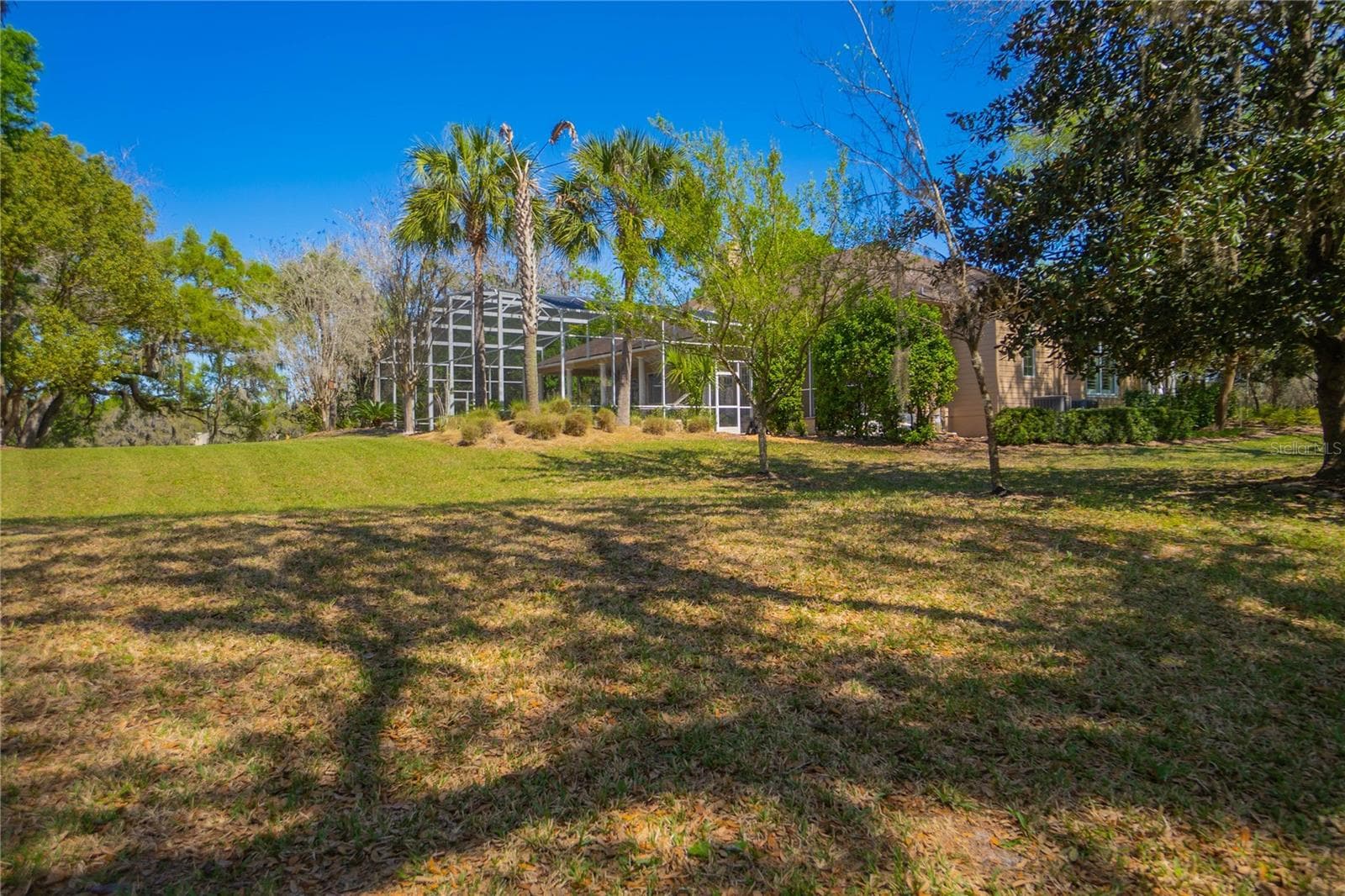 Single Family Residence at 8950 E EDEN WALK CT, INVERNESS, photo 63 of 78