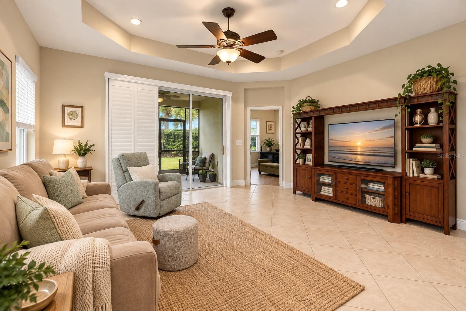 Digitally Staged - 13542 CIRCA CROSSING DR, LITHIA