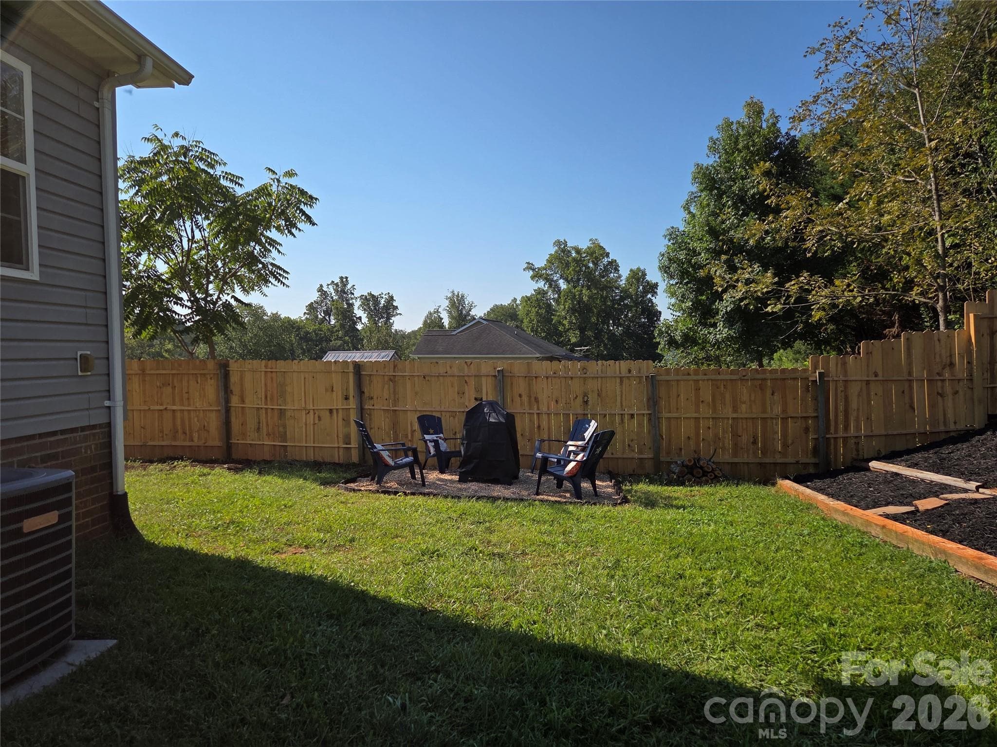 Single Family Residence at 10 Miss Julia Way, Granite Falls, photo 6 of 18