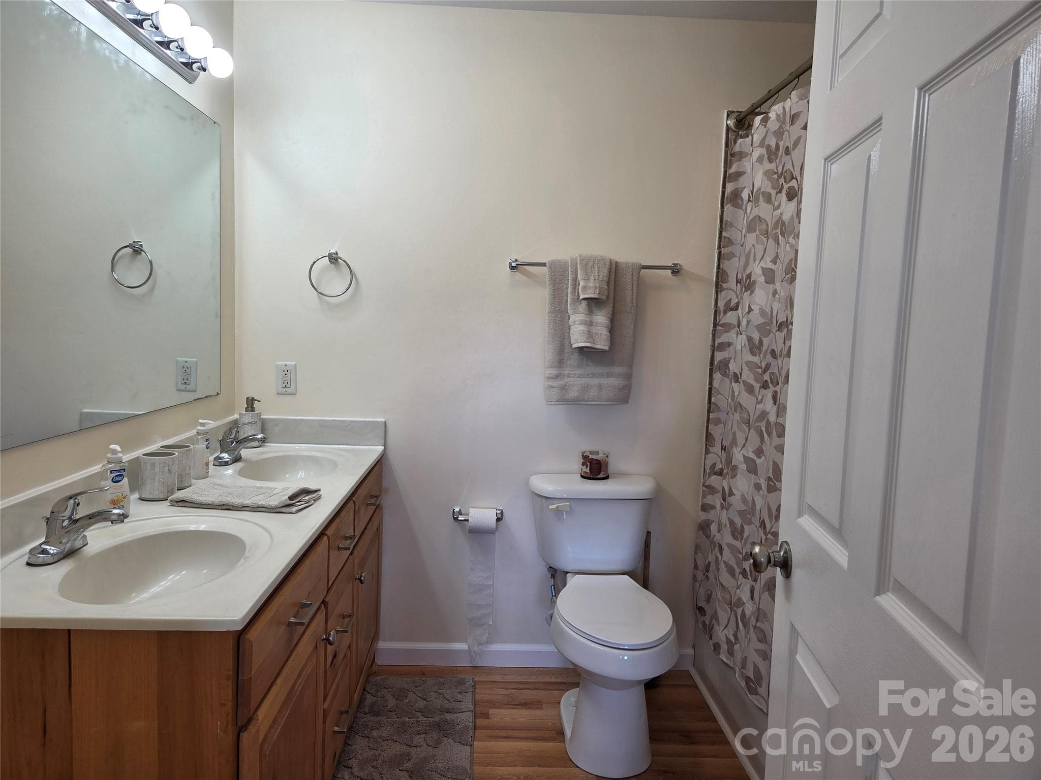 Single Family Residence at 10 Miss Julia Way, Granite Falls, photo 16 of 18