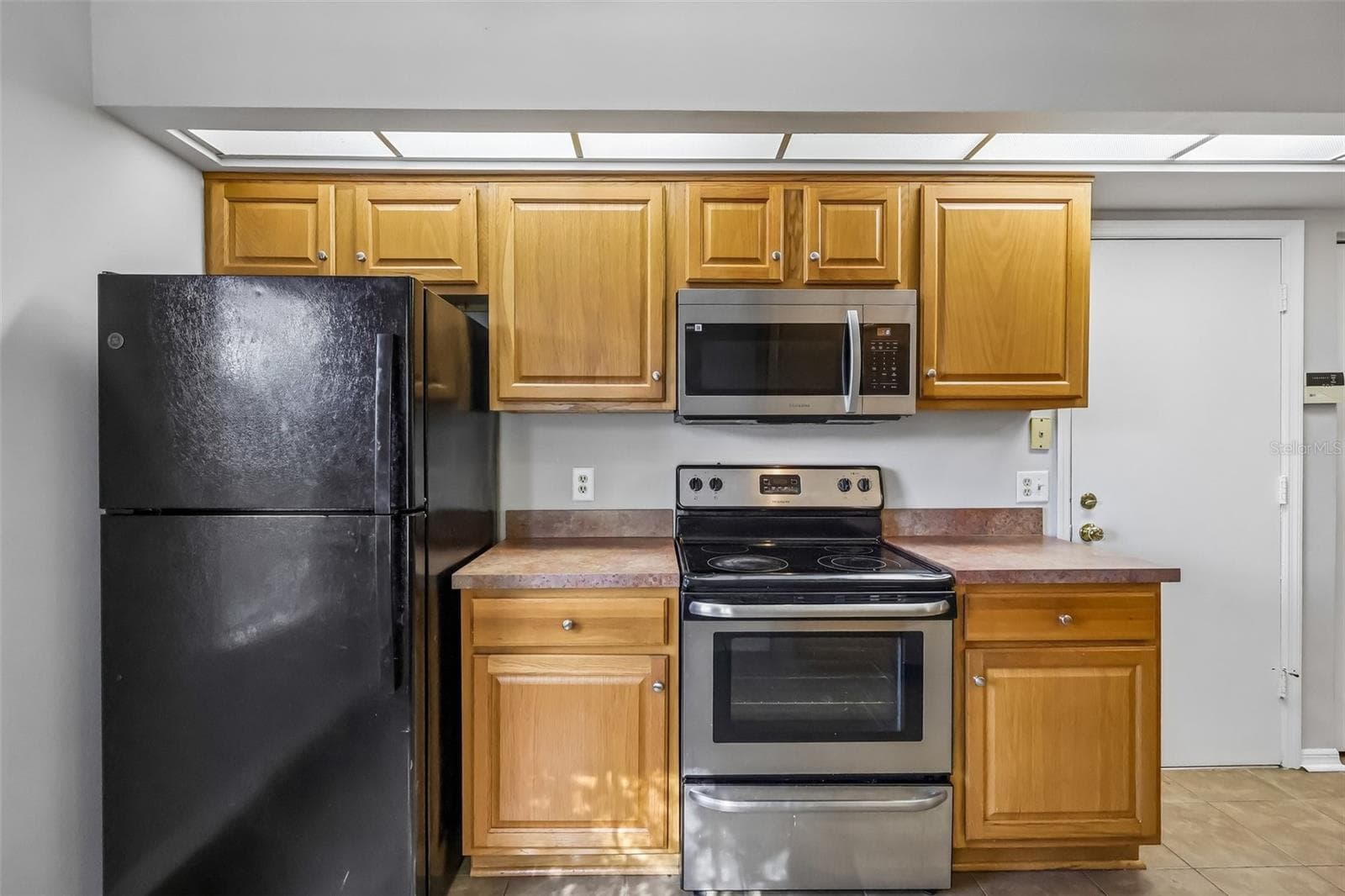 Single Family Residence at 2212 FAXTON CT, ORLANDO, photo 15 of 33