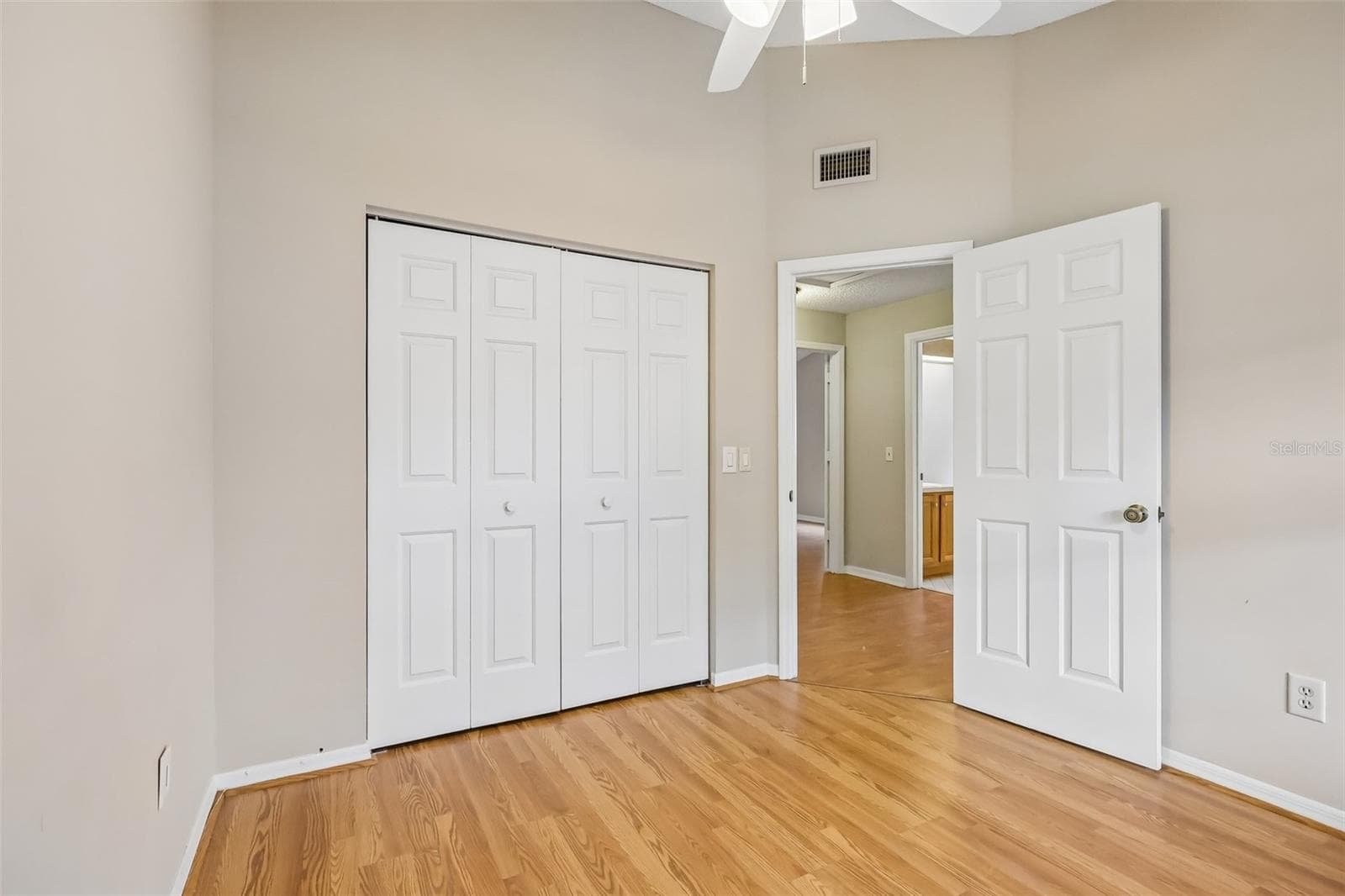 Single Family Residence at 2212 FAXTON CT, ORLANDO, photo 19 of 33