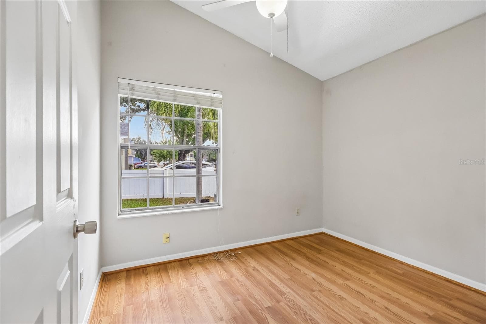 Single Family Residence at 2212 FAXTON CT, ORLANDO, photo 20 of 33