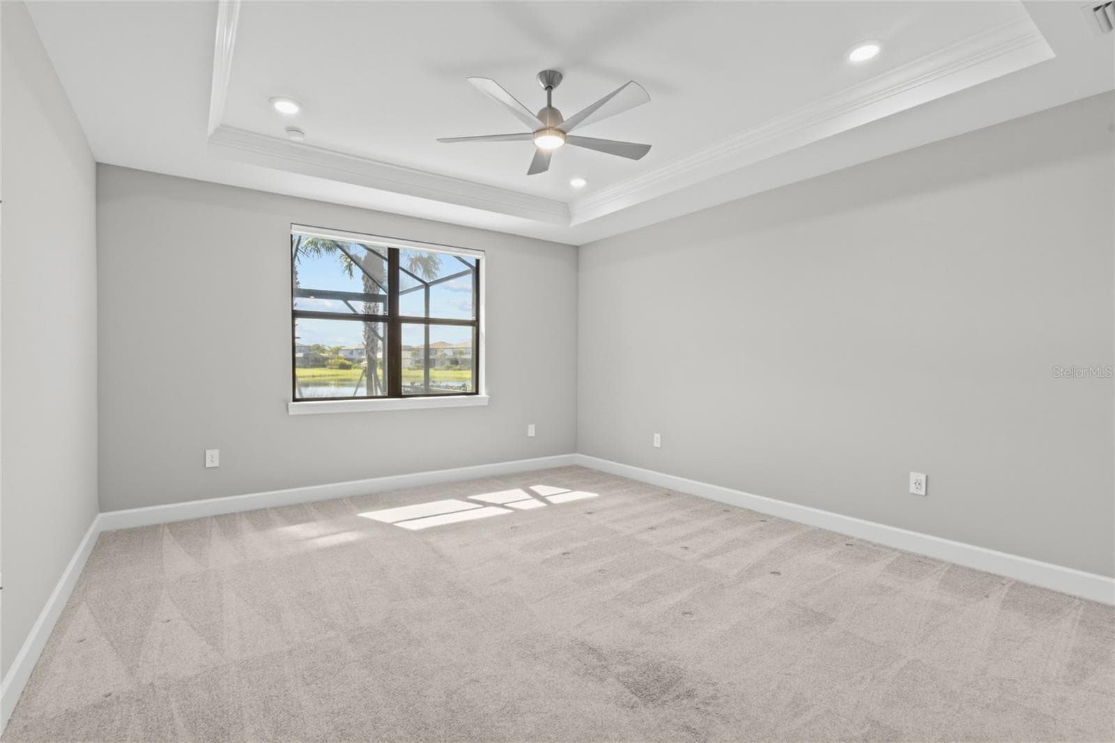 Single Family Residence at 5755 BLUESTAR CT, LAKEWOOD RANCH, photo 15 of 47