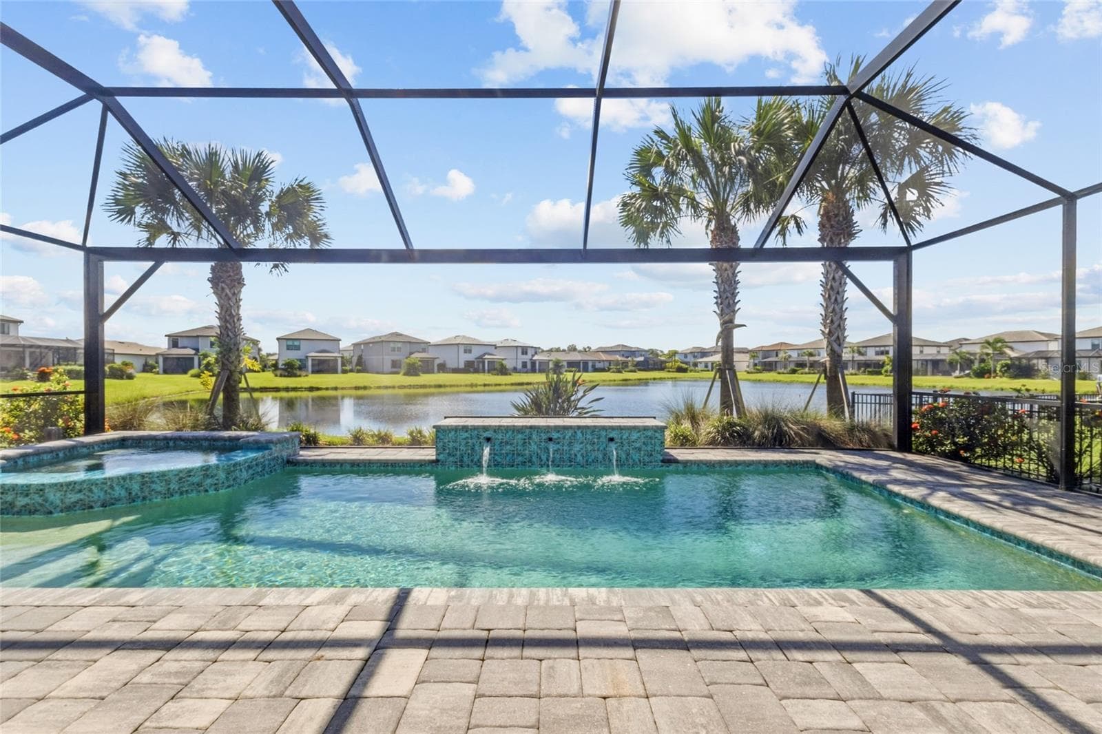 5755 BLUESTAR CT