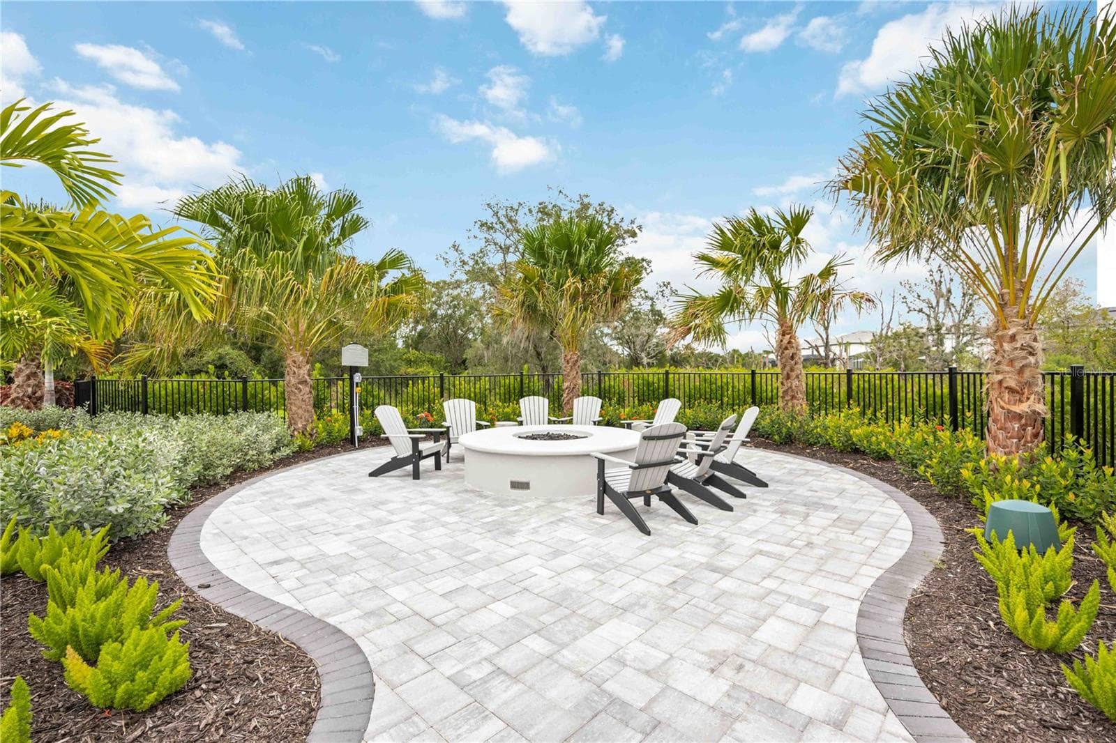 Single Family Residence at 5755 BLUESTAR CT, LAKEWOOD RANCH, photo 46 of 47