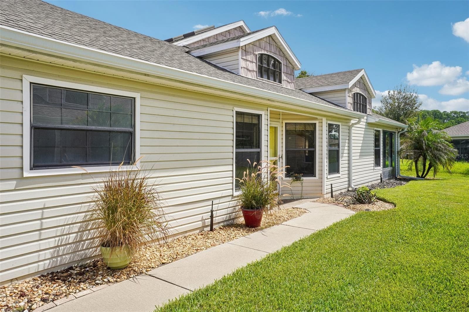 Villa at 128 BAYTREE BLVD, TAVARES, photo 3 of 48