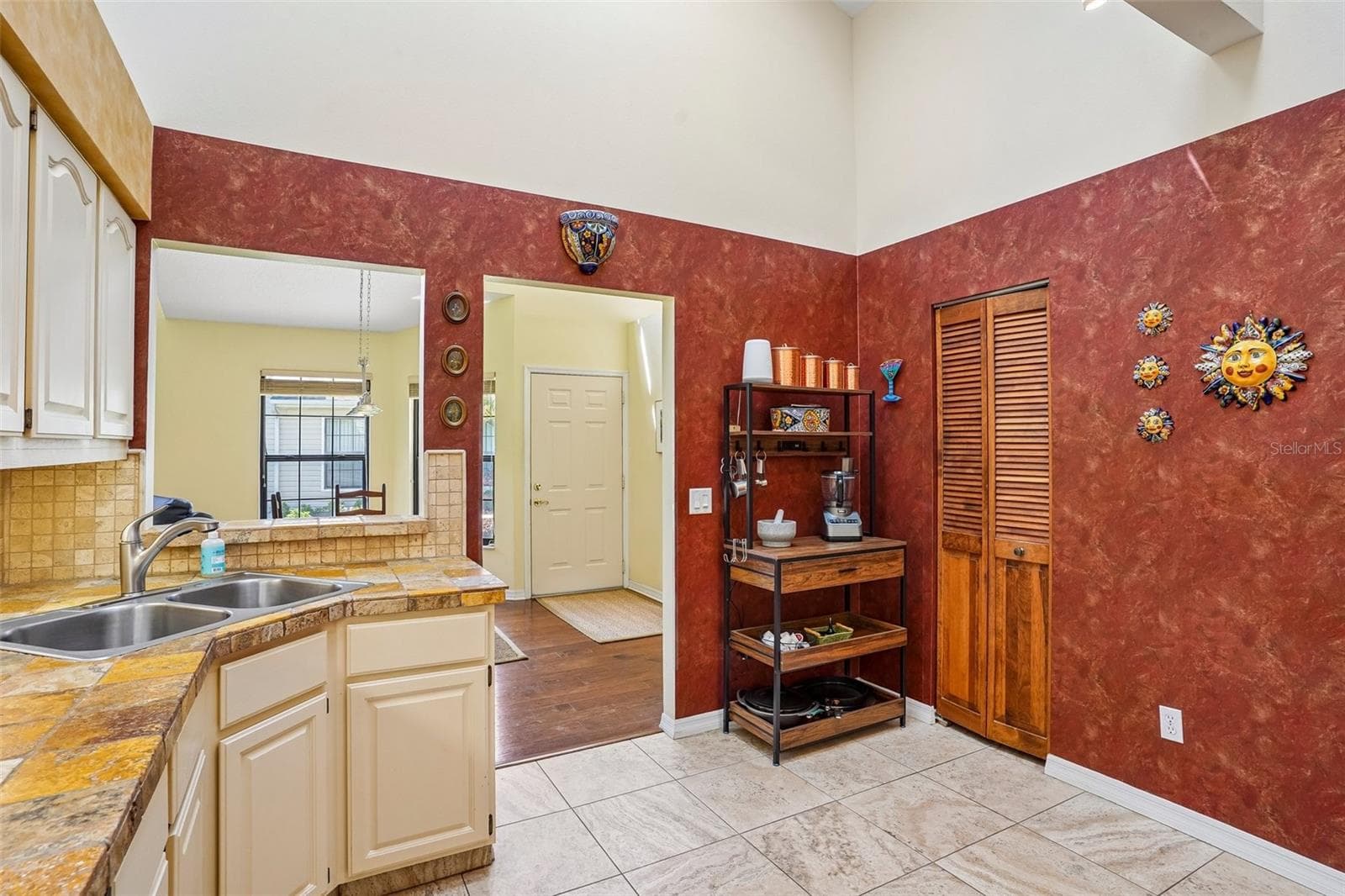 Villa at 128 BAYTREE BLVD, TAVARES, photo 16 of 48