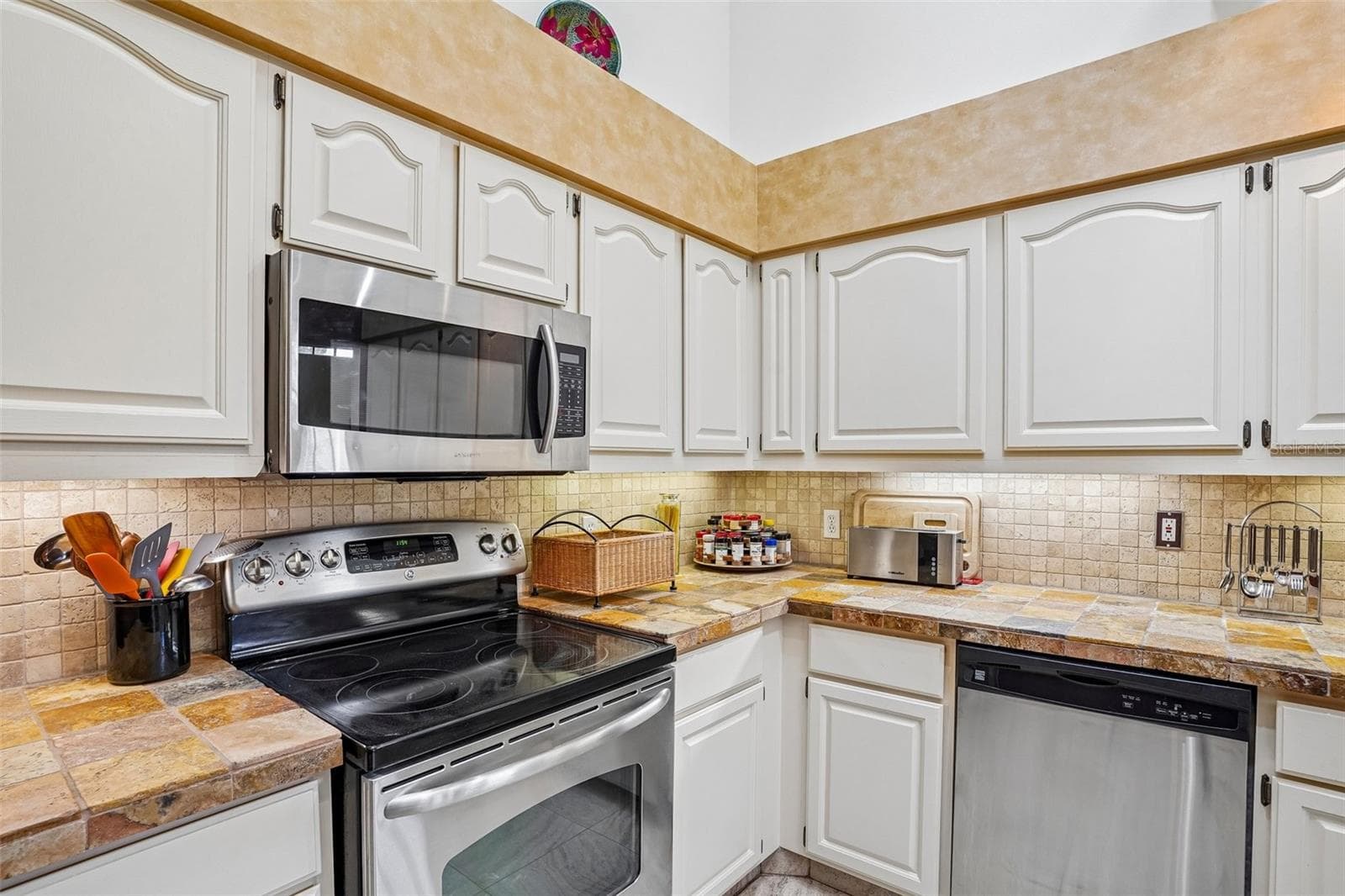Villa at 128 BAYTREE BLVD, TAVARES, photo 17 of 48