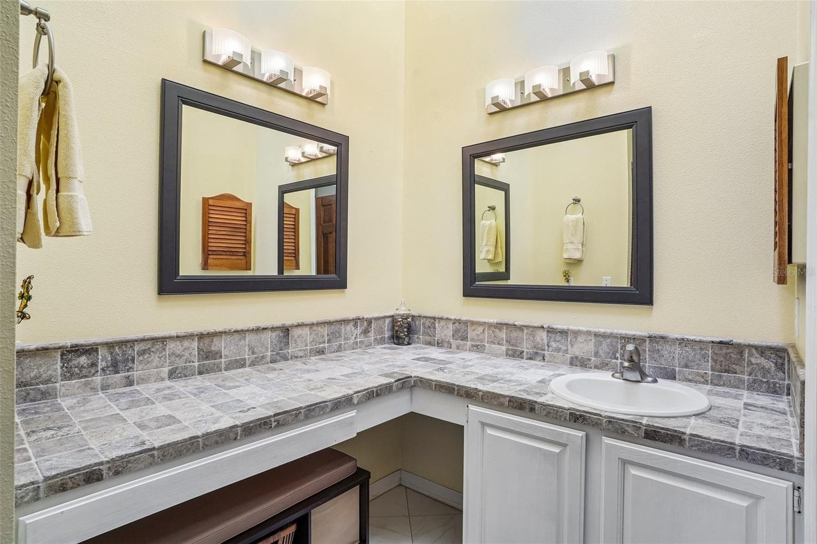 Villa at 128 BAYTREE BLVD, TAVARES, photo 22 of 48