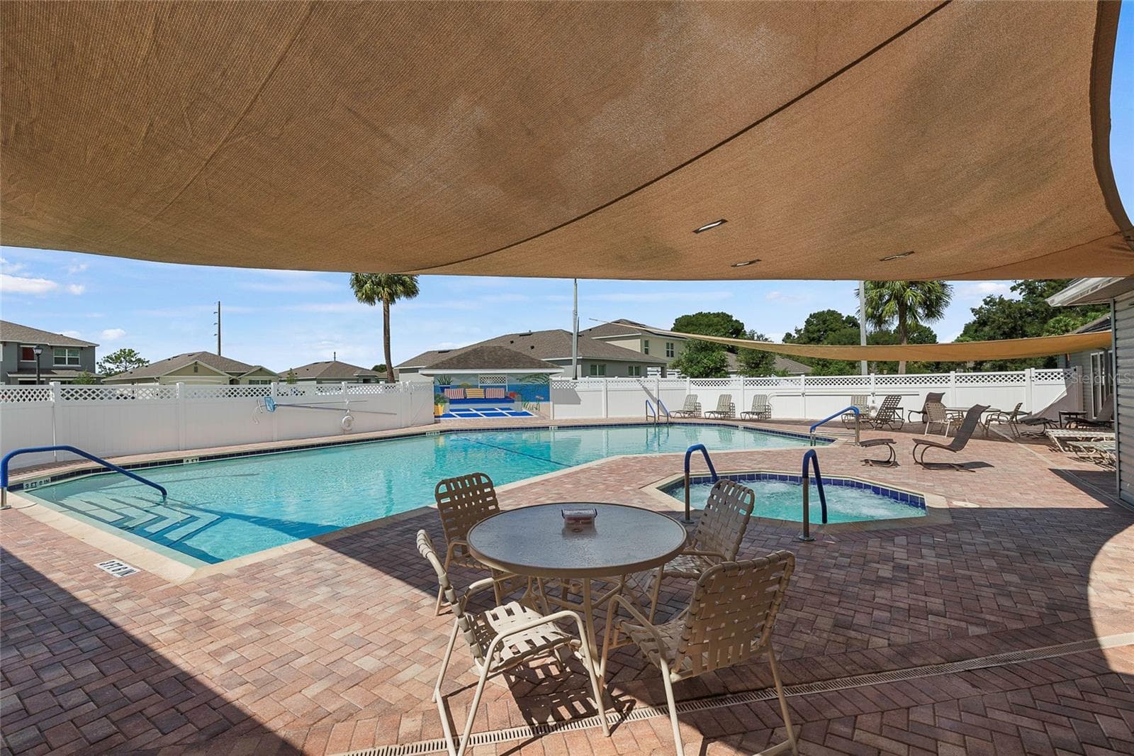 Villa at 128 BAYTREE BLVD, TAVARES, photo 39 of 48