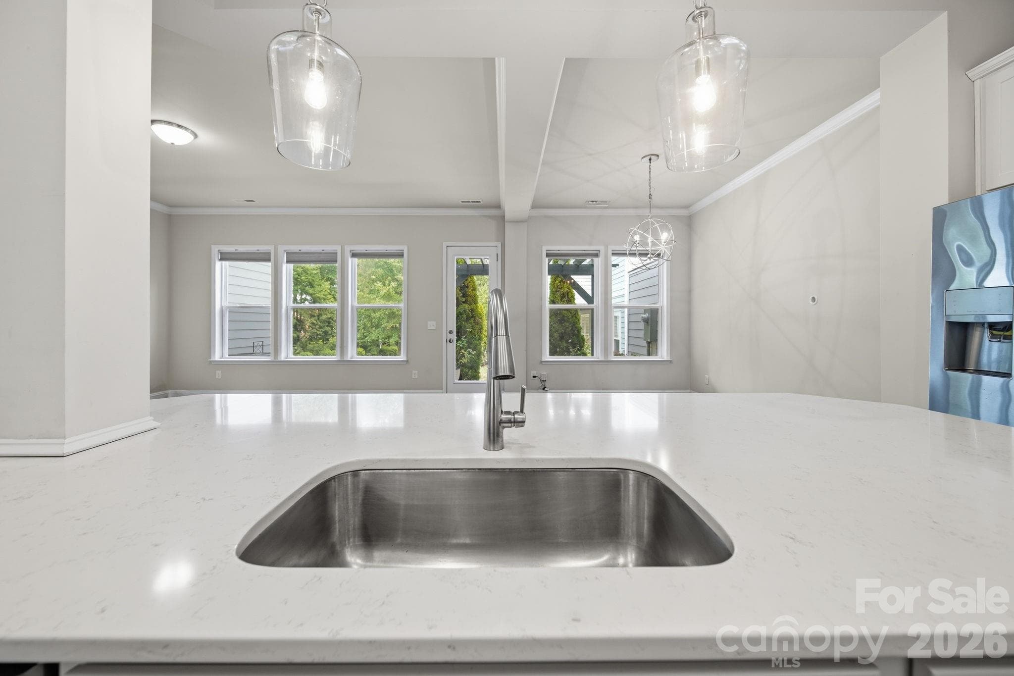 Townhouse at 10112 Claire Vista Drive, Charlotte, photo 10 of 43