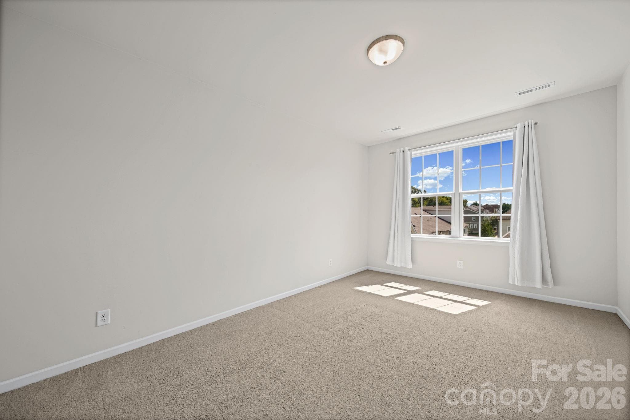 Townhouse at 10112 Claire Vista Drive, Charlotte, photo 32 of 43