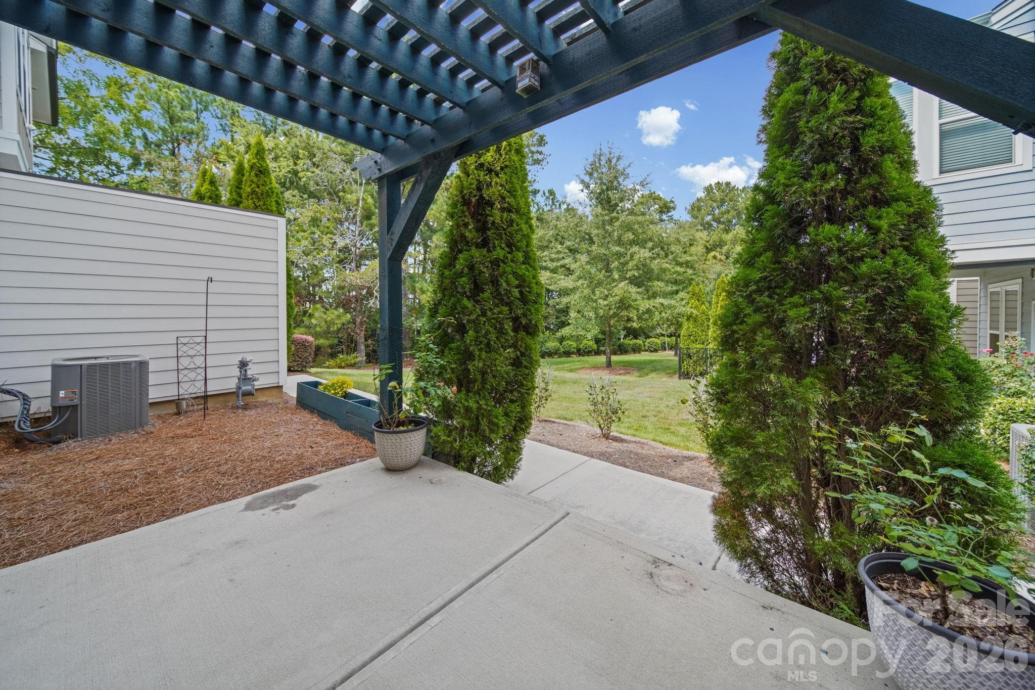 Townhouse at 10112 Claire Vista Drive, Charlotte, photo 41 of 43