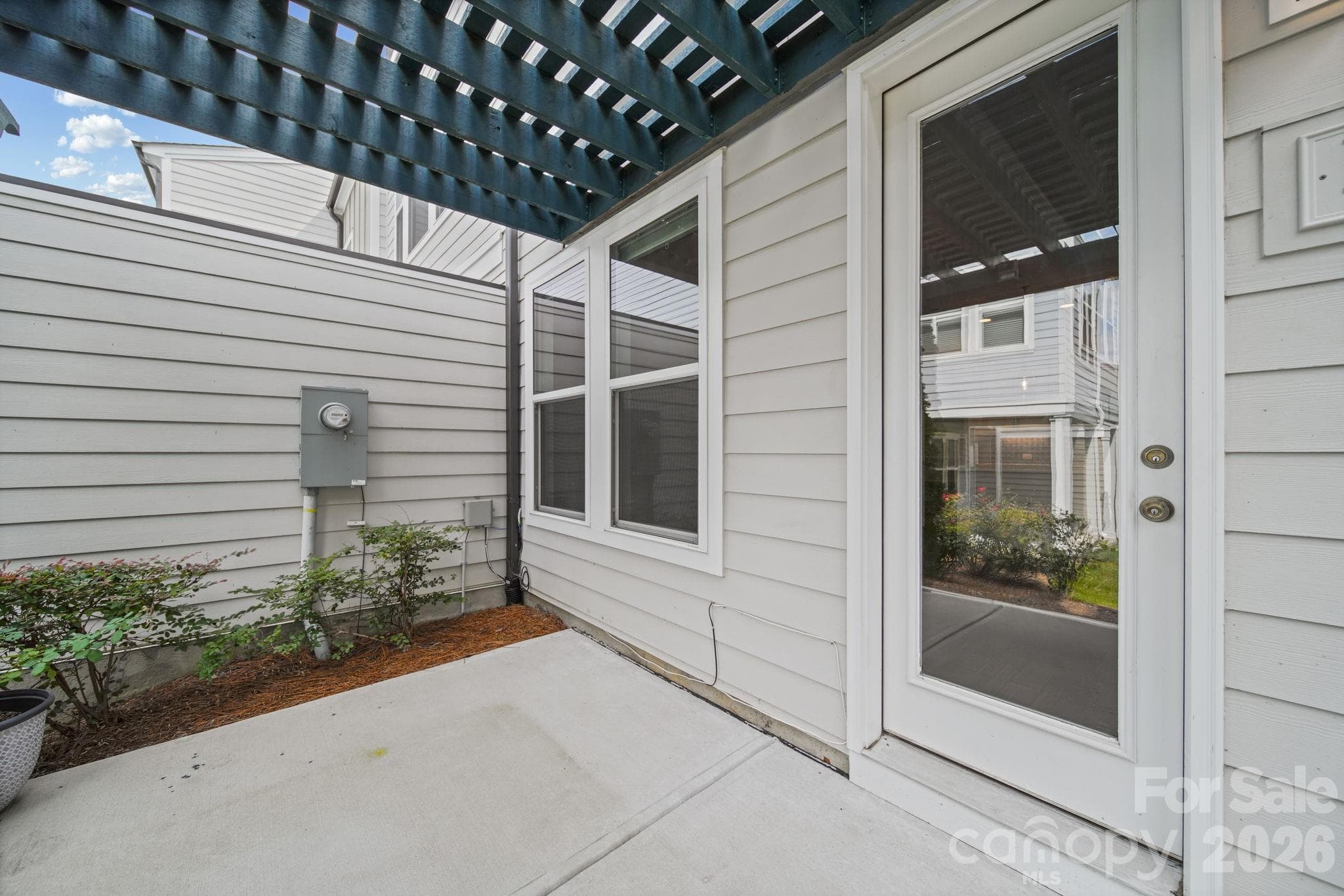 Townhouse at 10112 Claire Vista Drive, Charlotte, photo 42 of 43