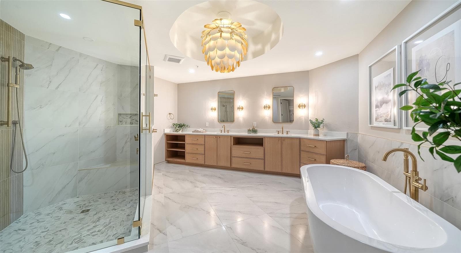 Condominium at 1300 BENJAMIN FRANKLIN DR #809, SARASOTA, photo 57 of 92