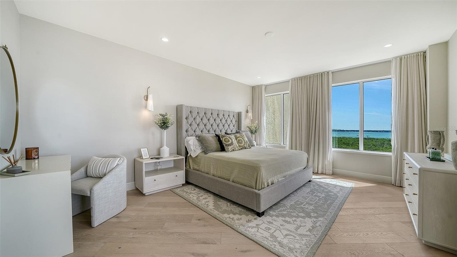 Condominium at 1300 BENJAMIN FRANKLIN DR #809, SARASOTA, photo 62 of 92