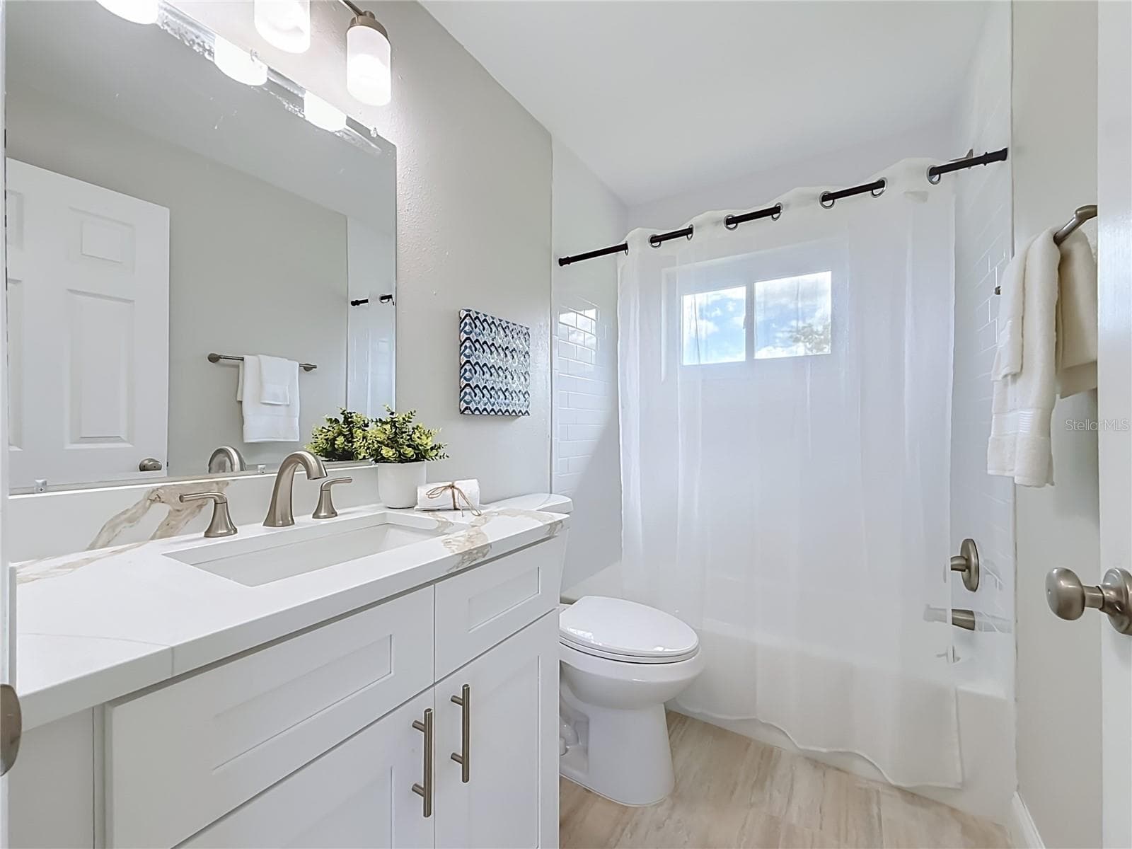 Single Family Residence at 2950 CURLING CT, PALM HARBOR, photo 15 of 33