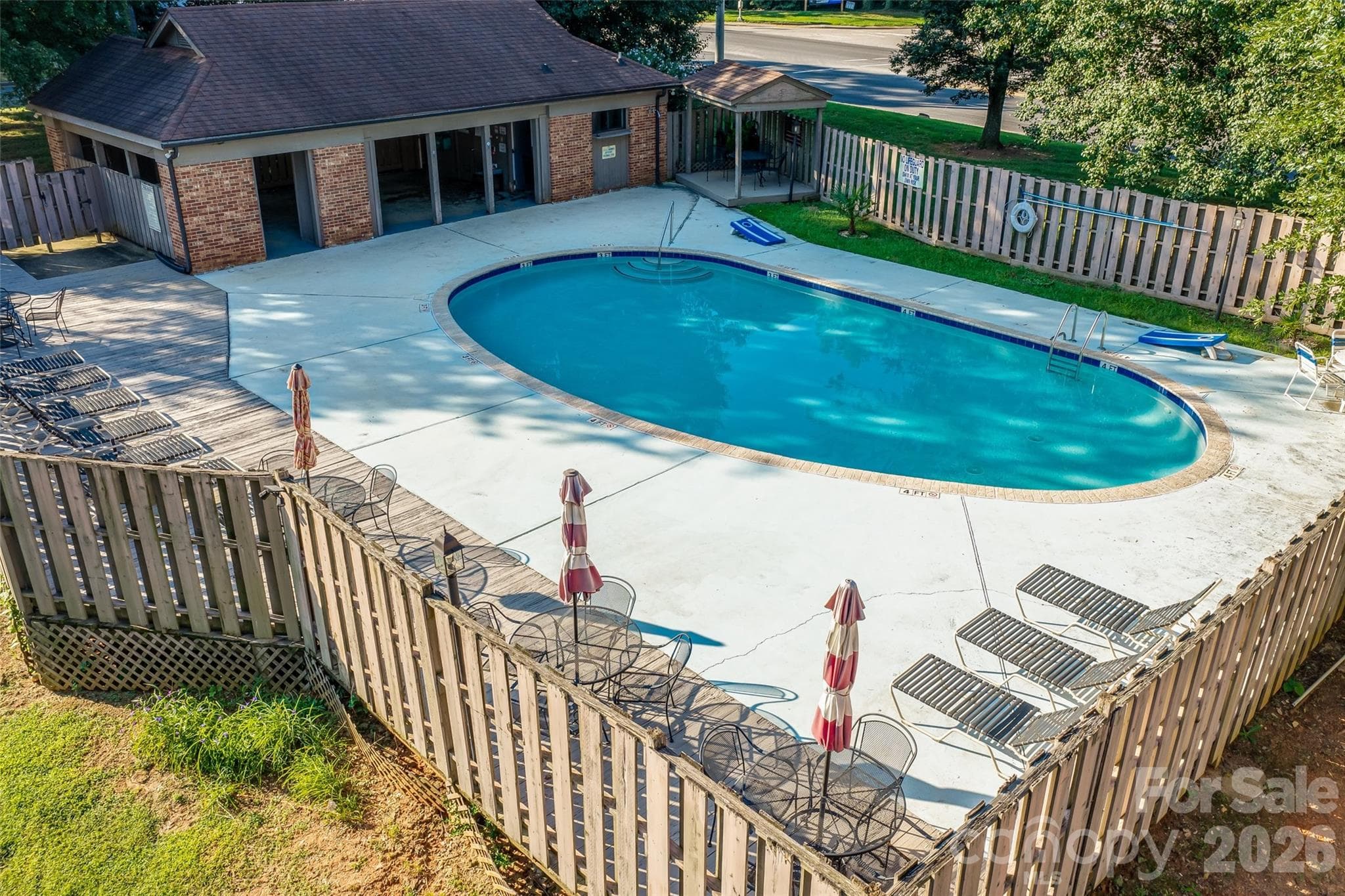 Community pool - 4160 Charlotte Highway, Lake Wylie
