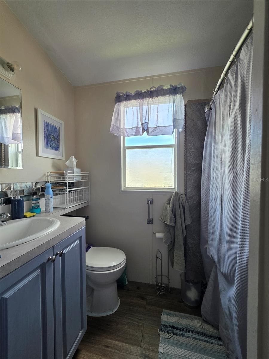 Manufactured Home at 6494 SE 55TH ST, OKEECHOBEE, photo 10 of 20