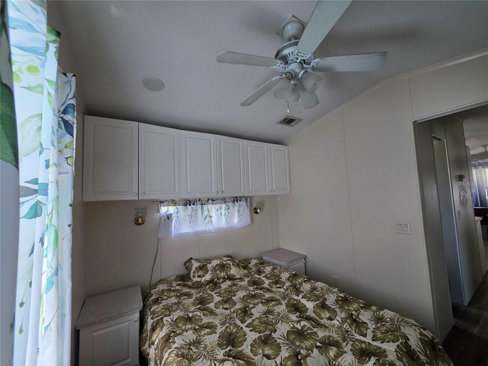Manufactured Home at 6494 SE 55TH ST, OKEECHOBEE, photo 14 of 20