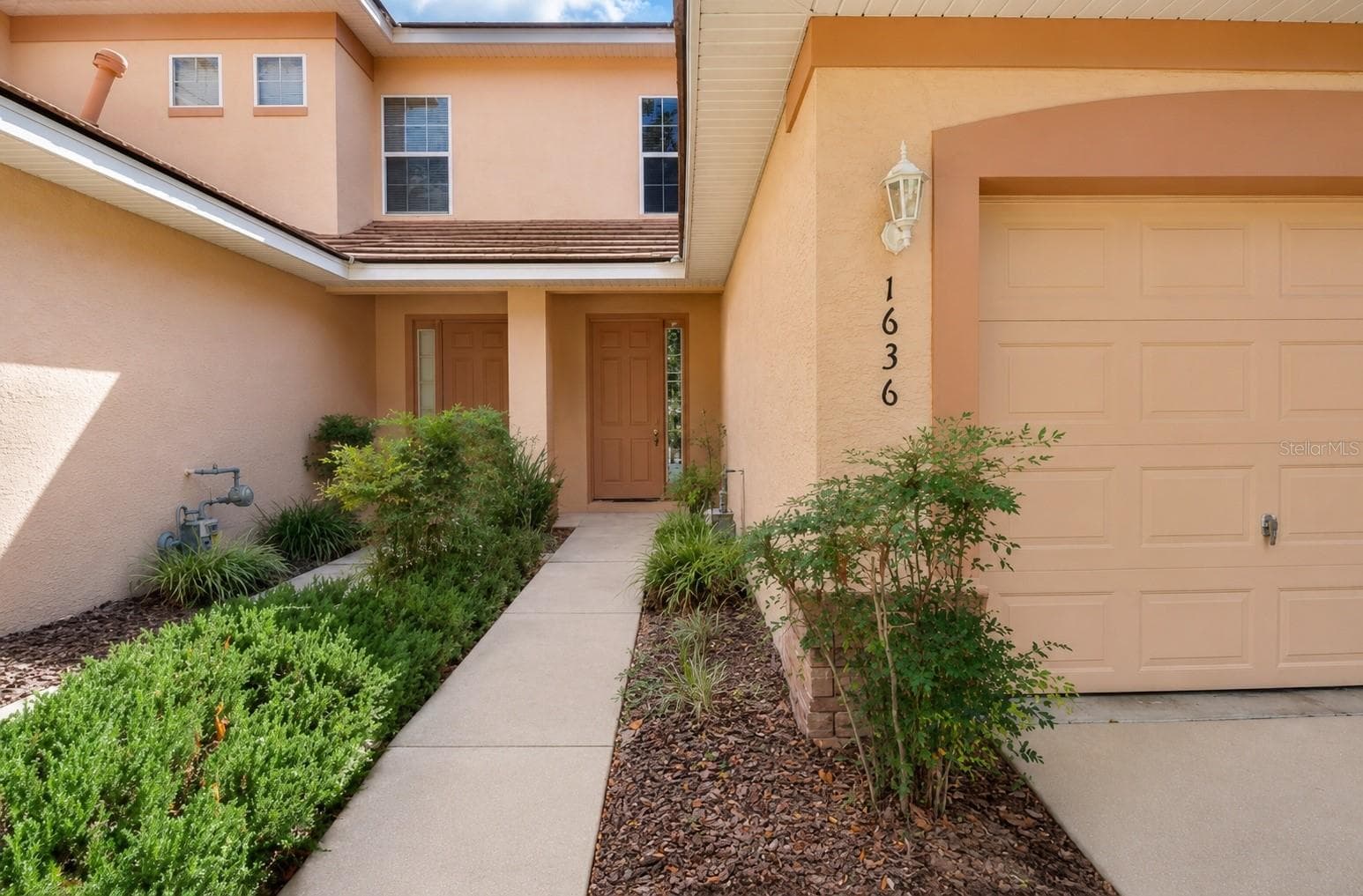 Townhouse at 1636 W SPRING MEADOW LOOP, LECANTO, photo 2 of 22