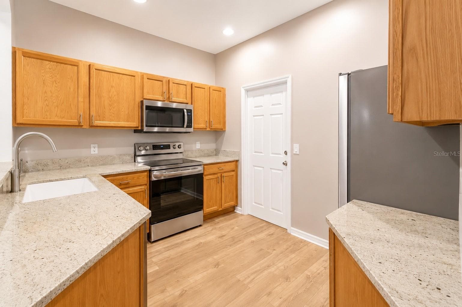 Townhouse at 1636 W SPRING MEADOW LOOP, LECANTO, photo 8 of 22