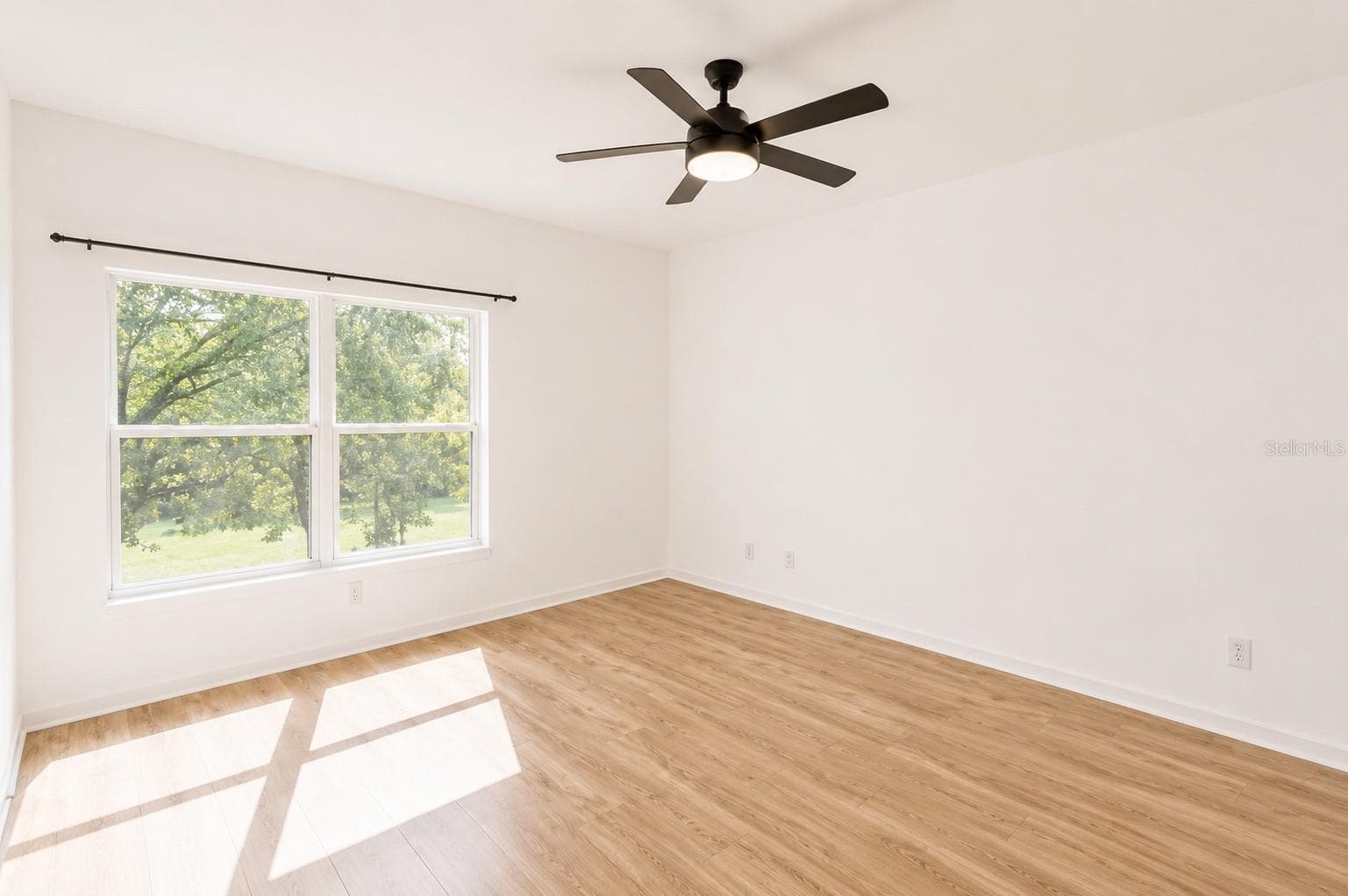 Townhouse at 1636 W SPRING MEADOW LOOP, LECANTO, photo 12 of 22