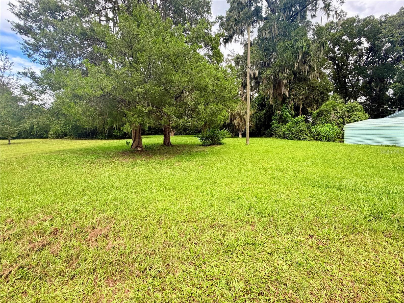 1709 NW 5TH ST
