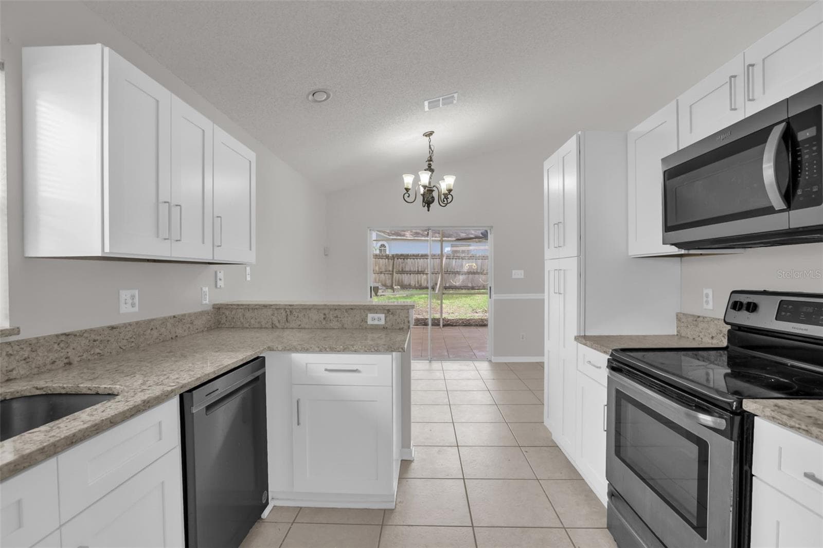 Single Family Residence at 1930 AQUARIUS CT, OVIEDO, photo 12 of 32