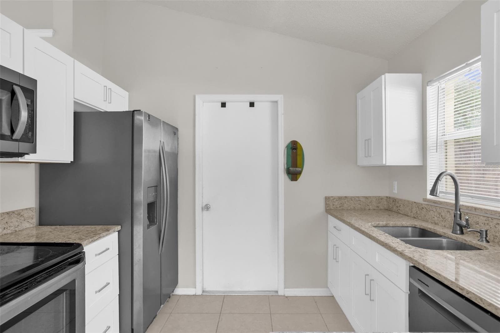 Single Family Residence at 1930 AQUARIUS CT, OVIEDO, photo 13 of 32