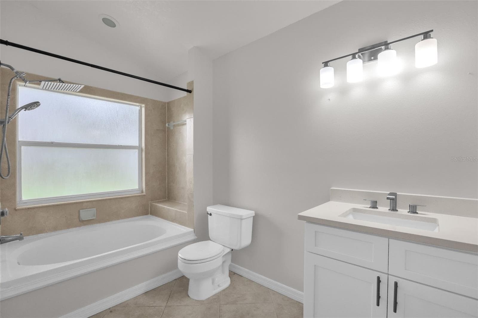 Single Family Residence at 1930 AQUARIUS CT, OVIEDO, photo 16 of 32