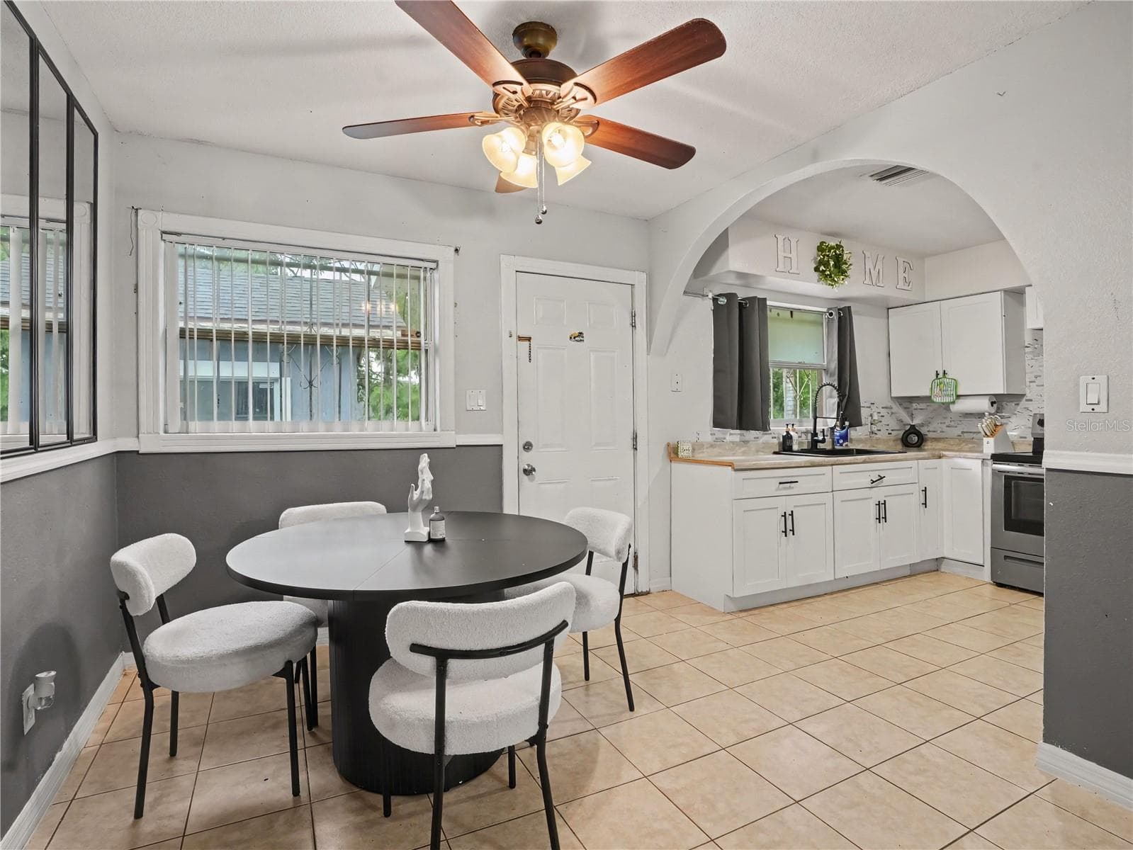 Single Family Residence at 128 S 7TH ST, HAINES CITY, photo 5 of 17
