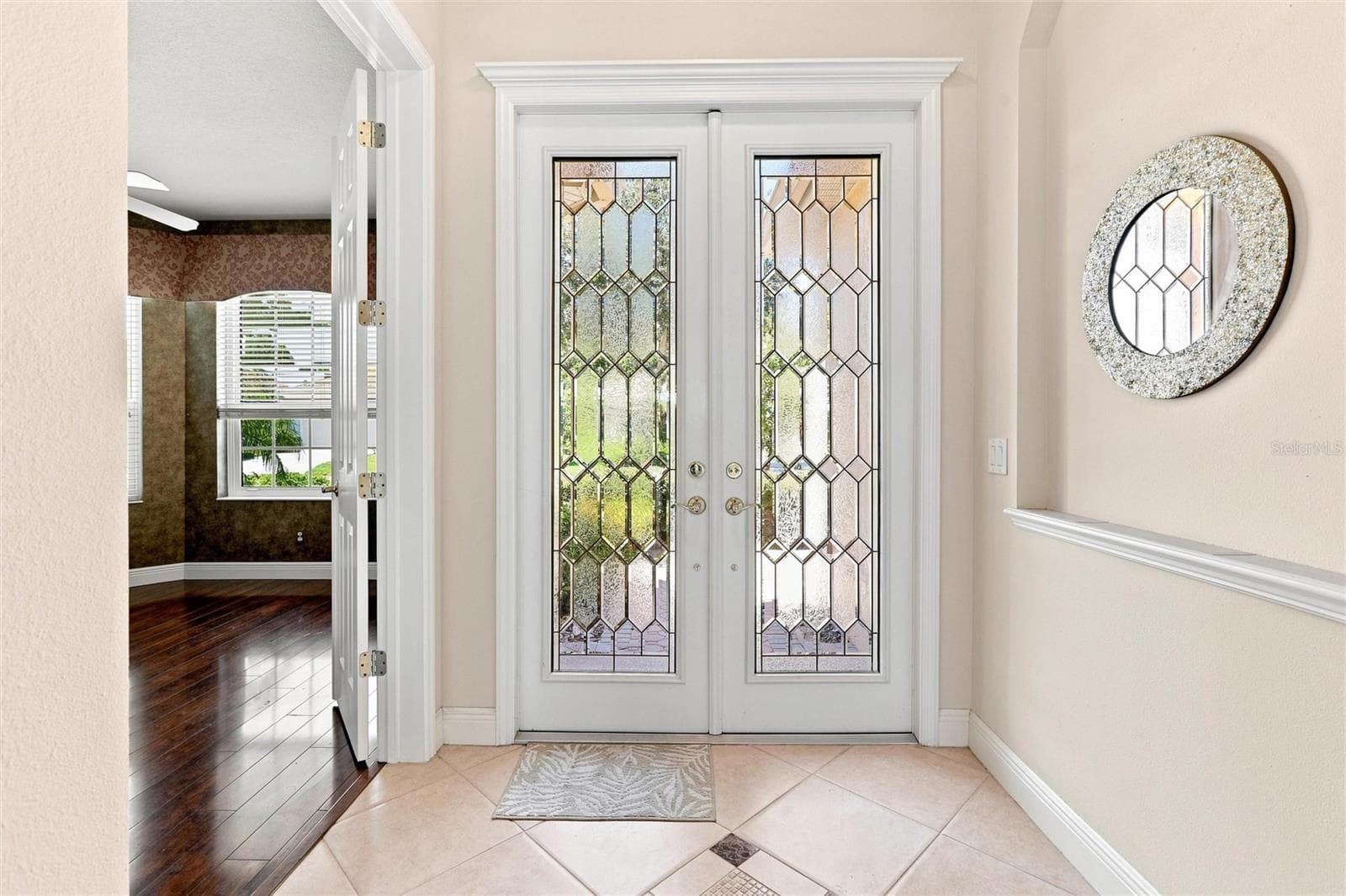 Glass decorative front doors - 1328 THORNAPPLE DR, OSPREY
