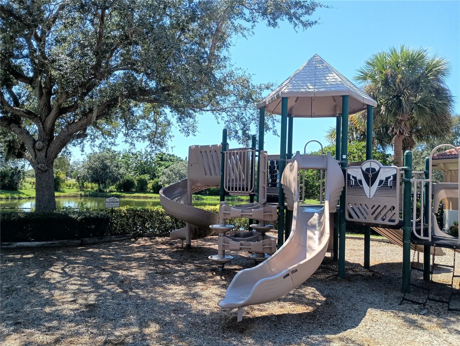 Community playground - 1328 THORNAPPLE DR, OSPREY