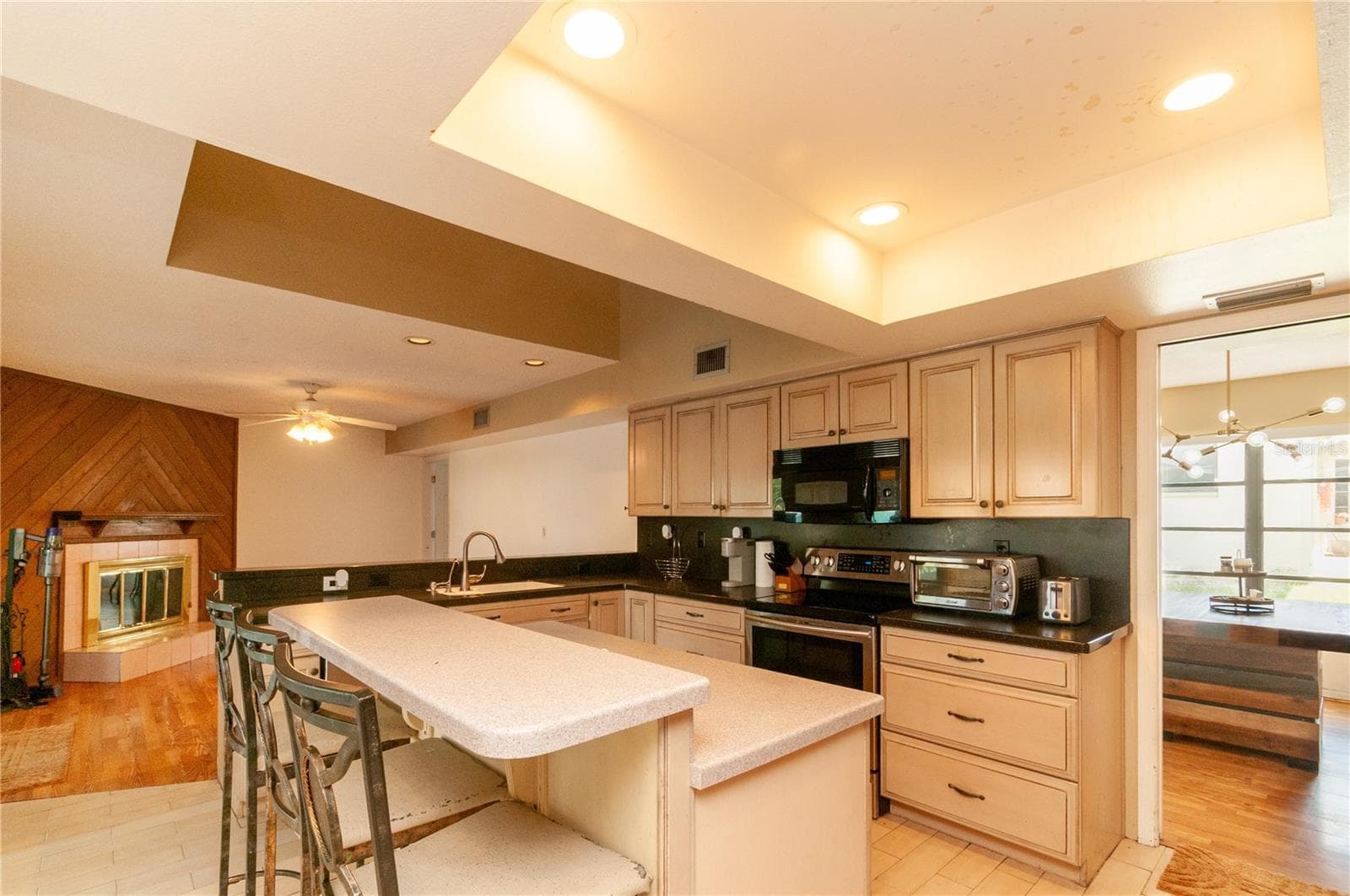 Single Family Residence at 859 PINEWOOD TER W, PALM HARBOR, photo 14 of 51