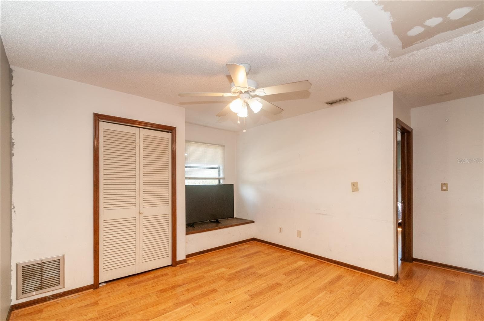 Single Family Residence at 859 PINEWOOD TER W, PALM HARBOR, photo 30 of 51