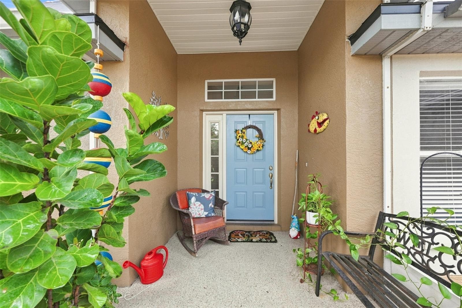Single Family Residence at 308 CALOOSA PALMS CT, SUN CITY CENTER, photo 4 of 60