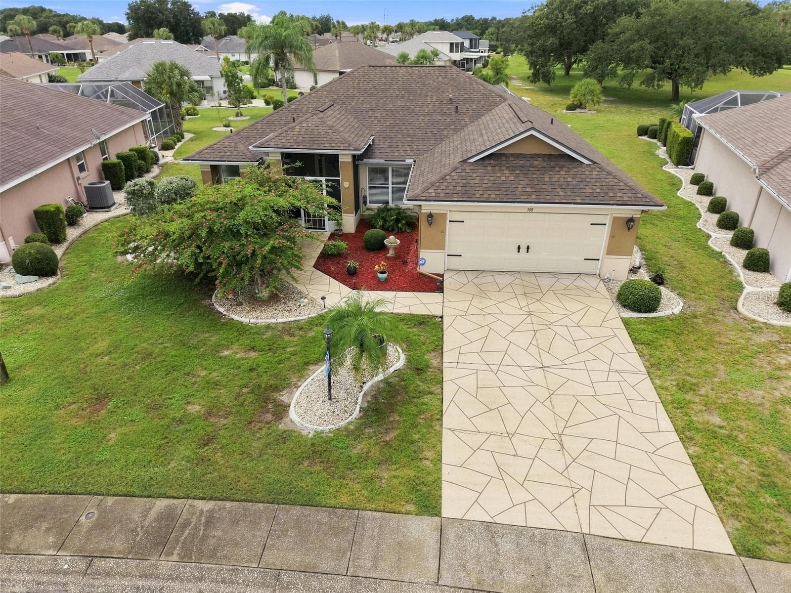 Single Family Residence at 308 CALOOSA PALMS CT, SUN CITY CENTER, photo 25 of 60