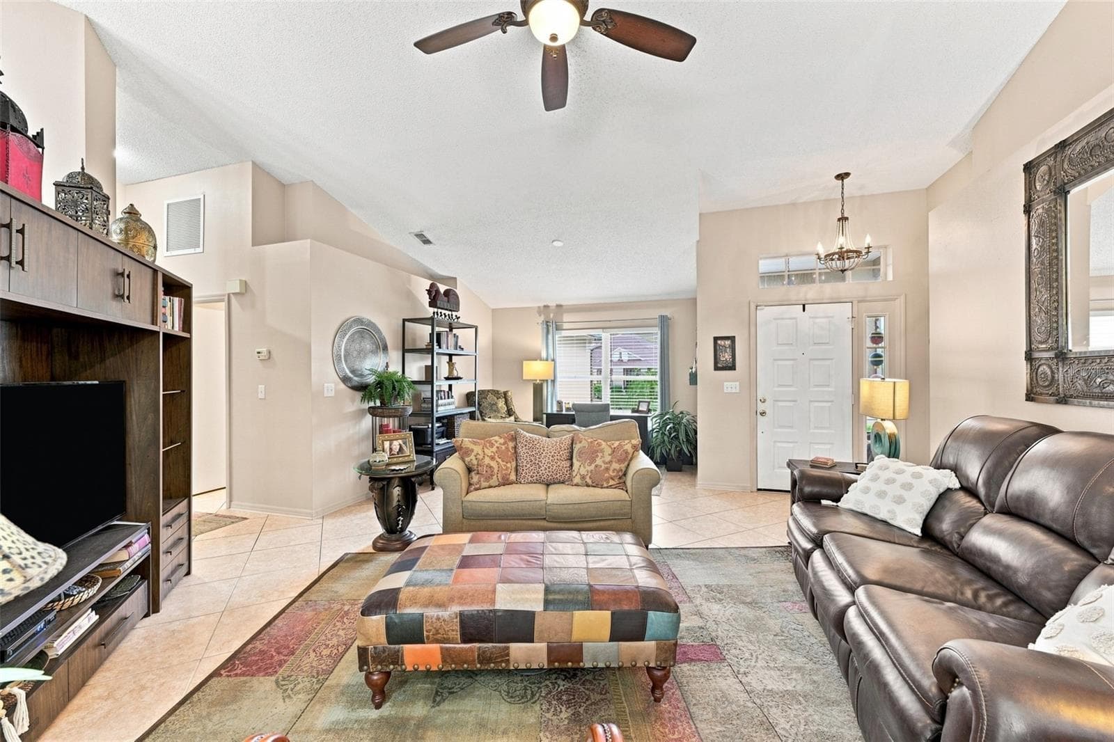 Single Family Residence at 308 CALOOSA PALMS CT, SUN CITY CENTER, photo 33 of 60